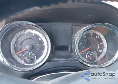 2017 Dodge Grand Caravan Sxt z USA, uszkodzony, nr VIN 2C4RDGCG5HR604464